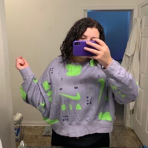 nike graphic purple drop shoulder crop sweatshirt